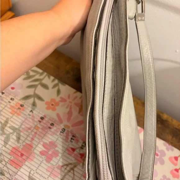 Michael Kors Light Grey Hobo Bag - Picture 6 of 7